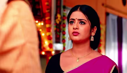 Anasuya Tries to Brainwash Bhagyalakshmi