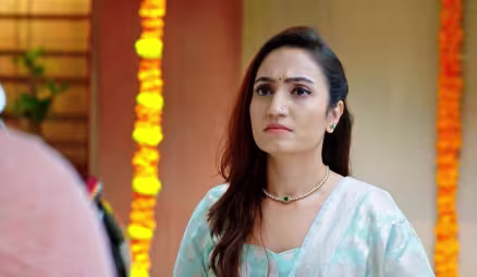 Sihi Decides to Observe a Fast
