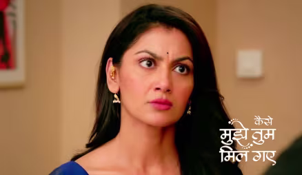 Jayesh Hands Over the Divorce Papers to Bhavani