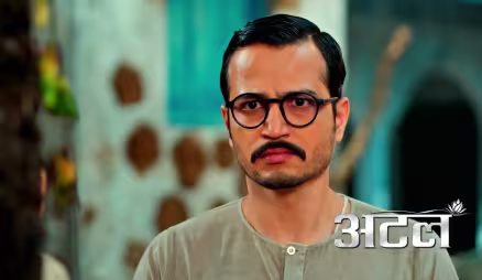 Tomar Tries to Scare Krishna Bihari