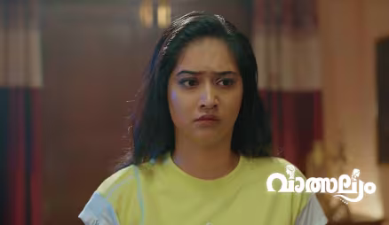 Karthik Warns Meenakshi