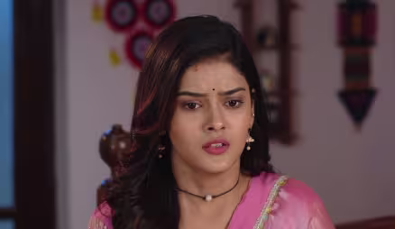 Rekha Learns about Her Father's Past