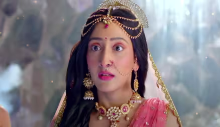 Andhak Arrives to Attack Kailash