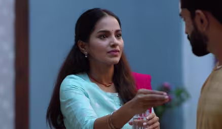 Netra Blurts Out the Truth in front of Advait