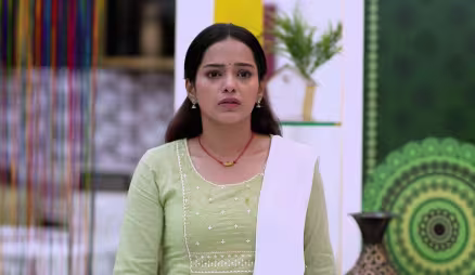 Bunty Arrives at Netra's House