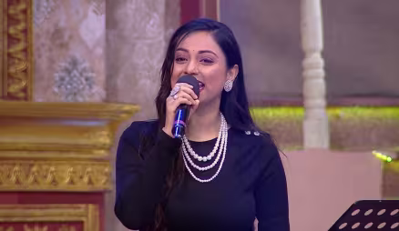 Jyoti's Entertaining Rendition