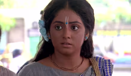 Priyanka Worries about Being Exposed