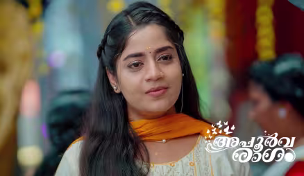 Bhadran Sees Devika with Siddharth