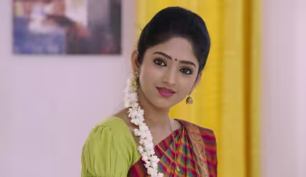 Siddharth Helps Krishnaveni