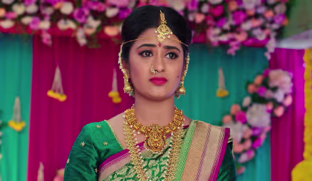 Mithra Stops Jagdish's Wedding