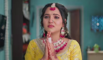 Chandrika Finds Vasudha’s Letter to Madhav