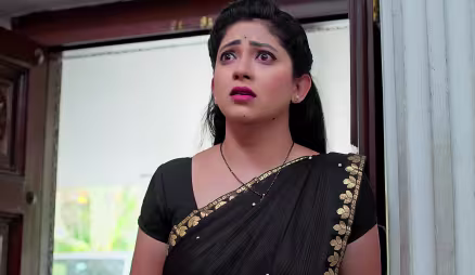Manohari Attempts to Kill Bhagamati