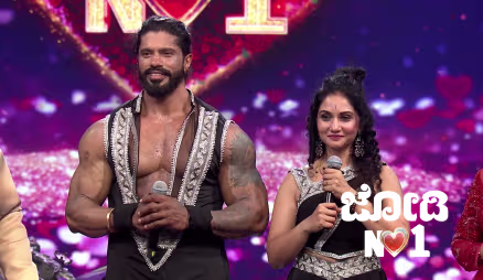 Amazing Folk Dance By Malashree and Balu Belagundi