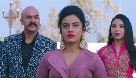 Trishul is mesmerised by Shivani's beauty - Naagini 2