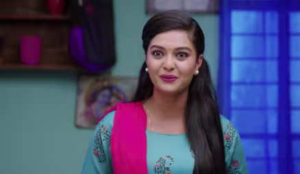 Anu gets a bonus - Prema Entha Maduram