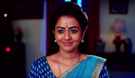 Akhil comes to Shyama’s house - Krishna Tulasi