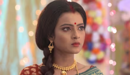 Jhilam and Priyam worship the Goddess - Jiban Saathi