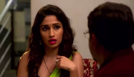 Kaveri Tries to Commit Sucide