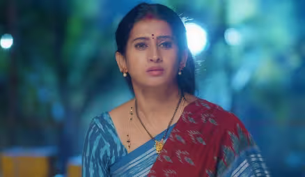 Everyone praises Kalyani - Inti Guttu