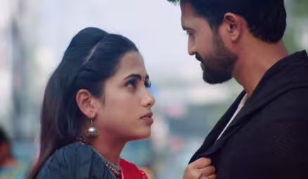 Saraswati travels to the city with Rahul - No.1 Kodalu