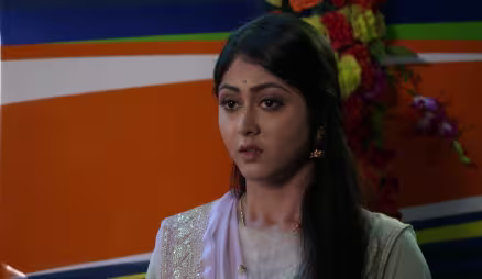 The guests feel unhappy - Aparajita Apu