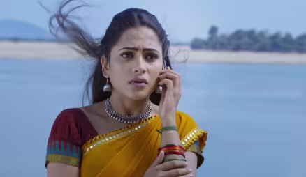 Vagdevi gets angry with Saraswati - No.1 Kodalu