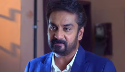 Sandra arrives at Sreelakshmi's house - Neeyum Njanum