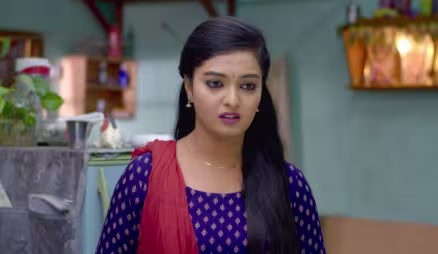 Anu returns the cheque to Arya Vardhan - Prema Entha Maduram