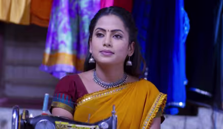 Saraswati decides to call Vagdevi - No.1 Kodalu