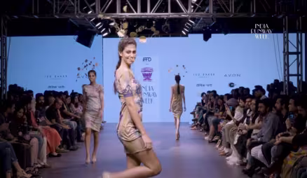 Nida Mahmood's Collection | India Runway Week