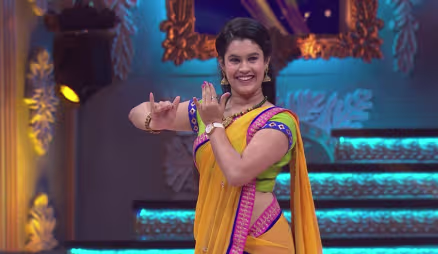 The great poet Kuvempu's family graces the show - Sa Re Ga Ma Pa - Season 17