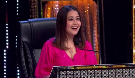 Contestants' fathers entertain Neha Kakkar - Sa Re Ga Ma Pa Lil Champs 2020