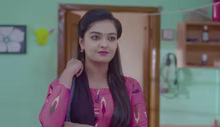 Arya Vardhan comes to Anu’s house - Prema Entha Maduram