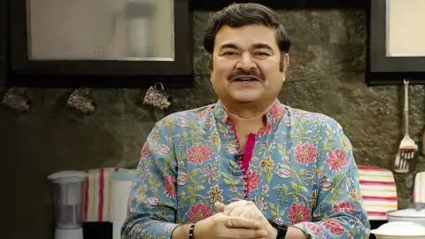 aamhi saare khavayye aamhi saare khavayye