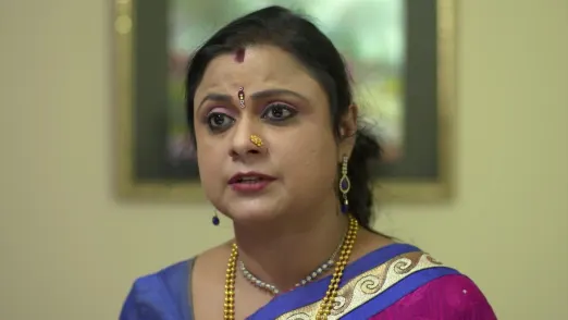 Anand asks Akhila to hire Kalyani - Chemabarathi Episode 21