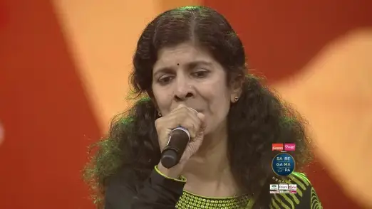 Meera's solid performance in the golden 90's round - 27th April 2019 - Sa Re Ga Ma Pa Keralam 