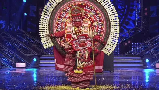 Anikha and Preetham's 'Theyyam' performance - Dance Karnataka Dance - Family War - Season 2 Episode 20