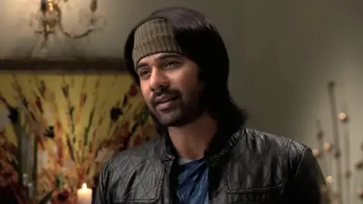 Neil asks Sarla for Bulbul's hand in marriage - Kumkum Bhagya Episode 4