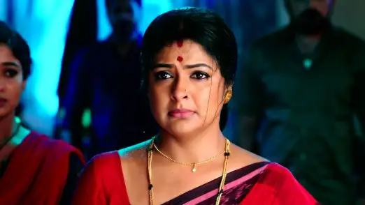 Aadhya Walks in on Sandhya Episode 4