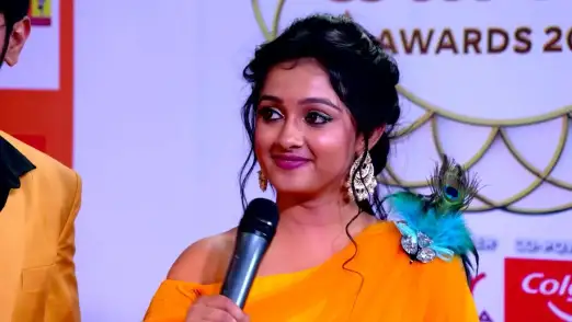 ZEE Kutumbham Awards 2022 - Red Carpet Episode 2