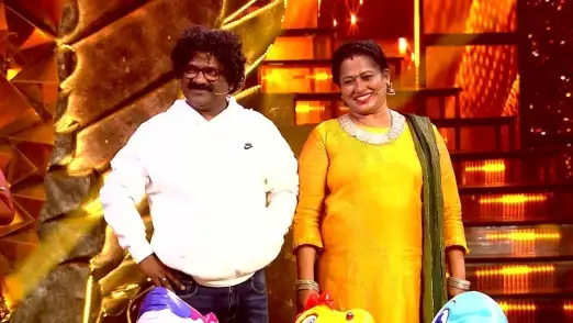 Three Artistes Arrive with Their Wives Episode 12