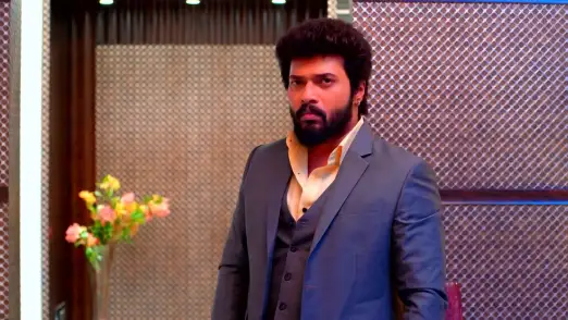 Abhirami Scolds Deepa Episode 6