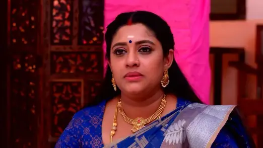Deepa Hugs Karthikeyan Episode 81