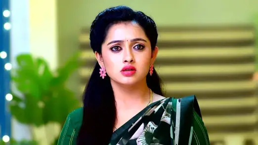 Vedavathi Sees Avani and Sujatha Together Episode 101