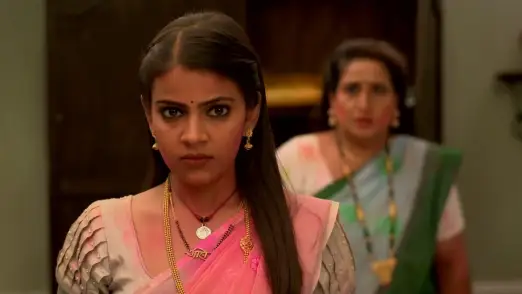 Mukta Takes the Bag of Money from Ambika Episode 160