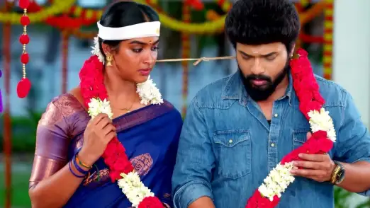A Surprise Awaits Deepa and Karthikeyan Episode 99