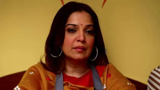 Saurabh Comforts a Worried Anamika | Tu Tevha Tashi 