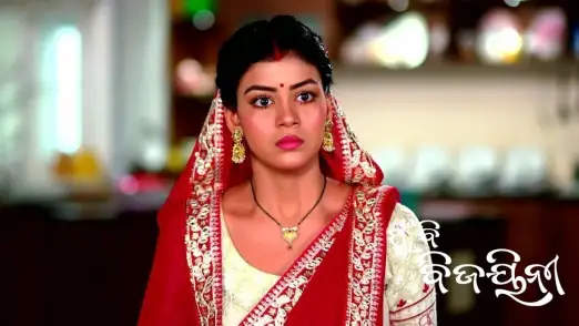 Shivani Questions Radhika's Family Episode 120