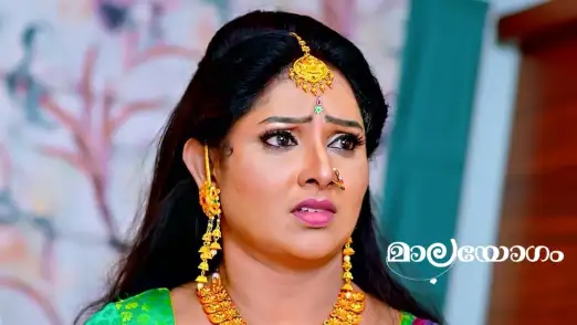 Vinayan Exposes Chandrika in front of the Family Episode 373