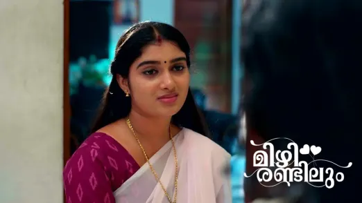 Sreedevi Tells Mukundan about Lakshmi Episode 251